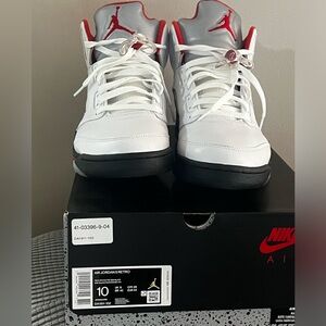 Jordan retro 5s